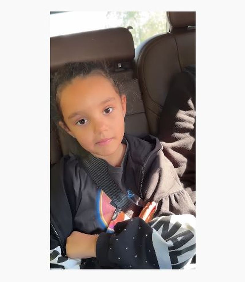 Eva Măruță, geloasă după ce tatăl ei a complimentat-o pe Denise Rifai: „Nimeni nu e superb în afară de mama”. Cum a reacționat Andra