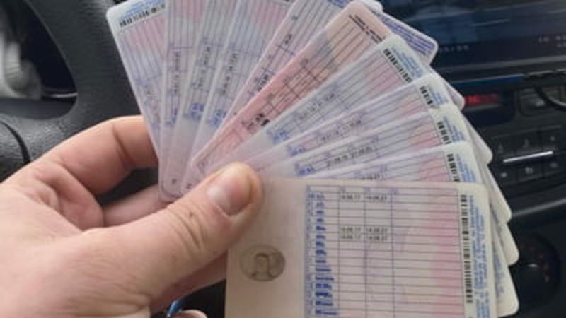 Sute de mii de permise nu vor mai fi valabile în următoarele luni