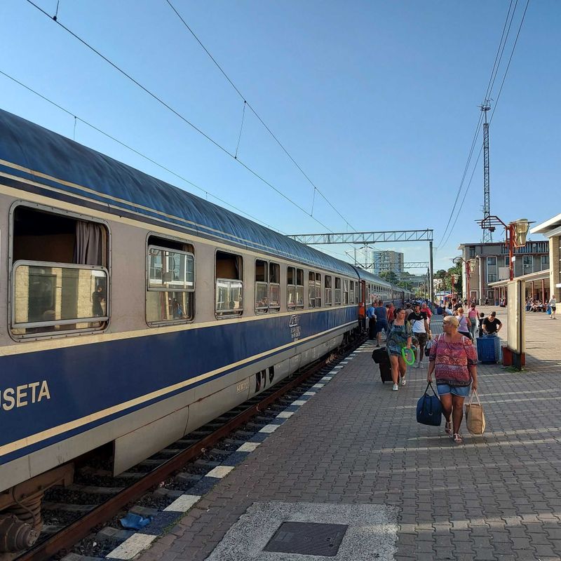 Biletele de tren se scumpesc! CFR se plânge de facturile uriașe: „Este o situație cu prețuri necontrolate”