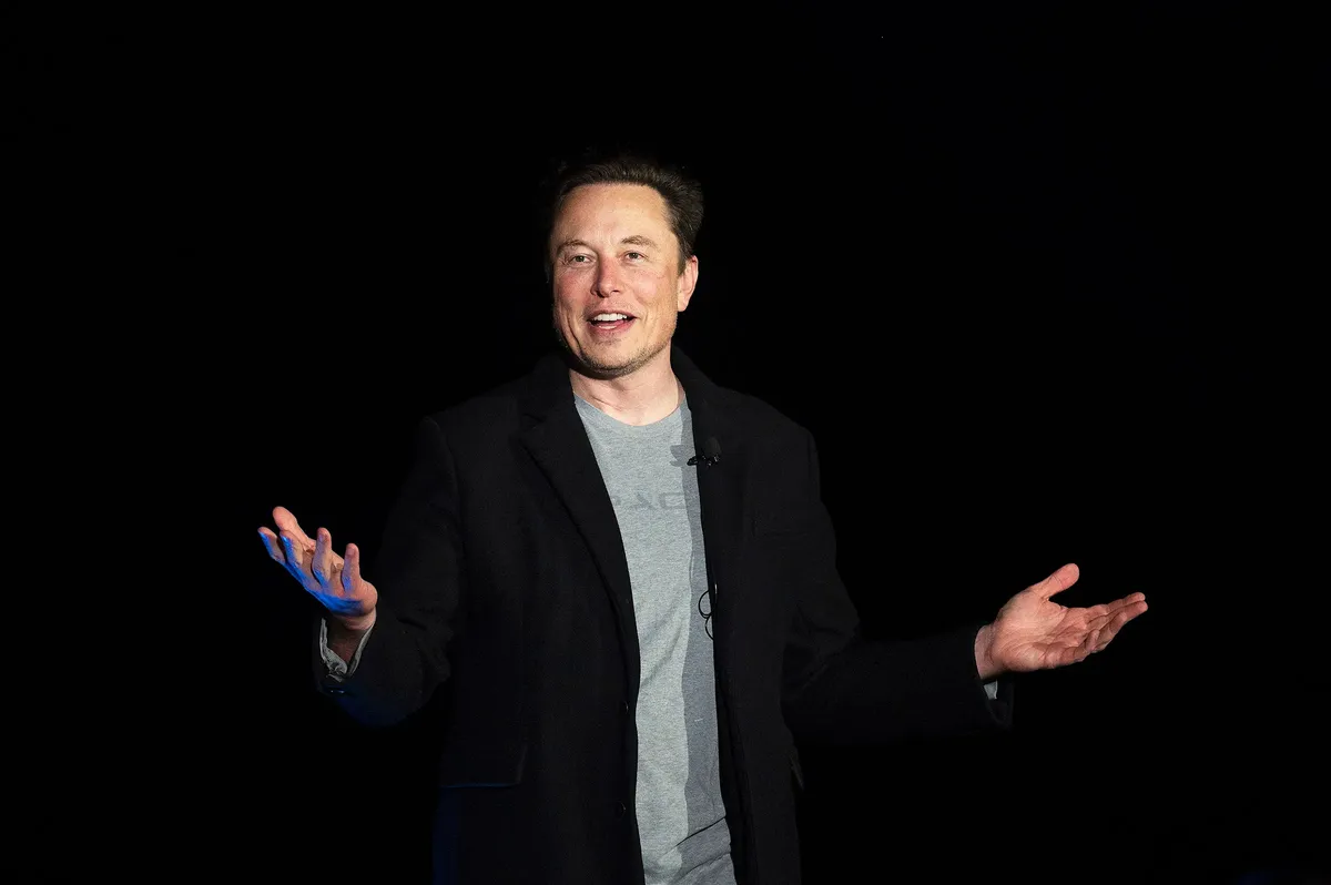 Elon Musk se gândește din nou să cumpere Twitter! Miliardarul vrea să creeze „o aplicație bună la toate”