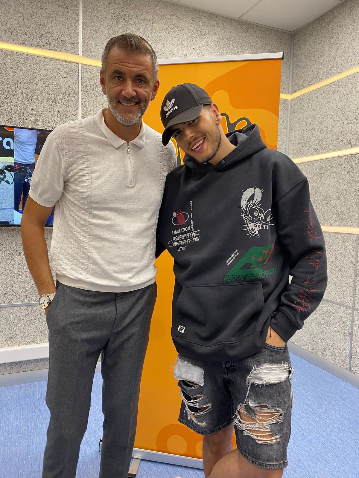 Andrei Bănuță, „Invitatul de 12” de duminica aceasta. Ascultă un interviu captivant cu unul dintre cei mai talentați artiști