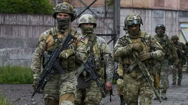 Dimineața Nebună: Rușii au fost în vizită la o familie din Herson și au băut detergentul de pardoseli