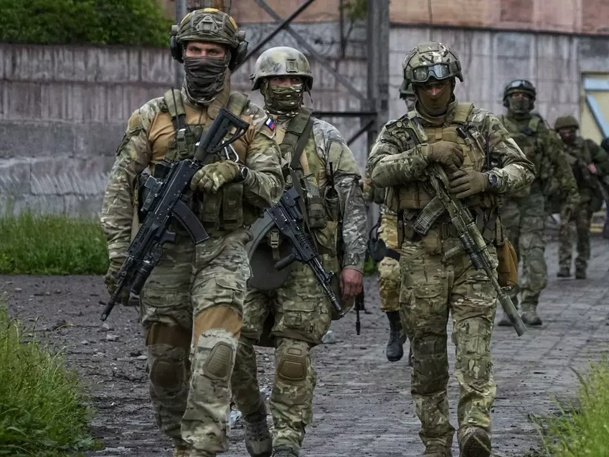 Dimineața Nebună: Rușii au fost în vizită la o familie din Herson și au băut detergentul de pardoseli