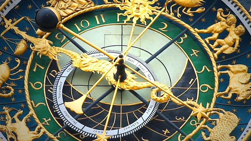 Horoscop zilnic 12 octombrie 2022: Săgetătorii au noroc pe toate planurile!