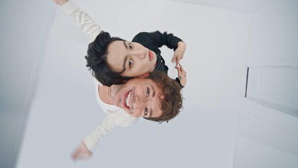 CHARLIE PUTH FEAT JUNG KOOK - Left And Right