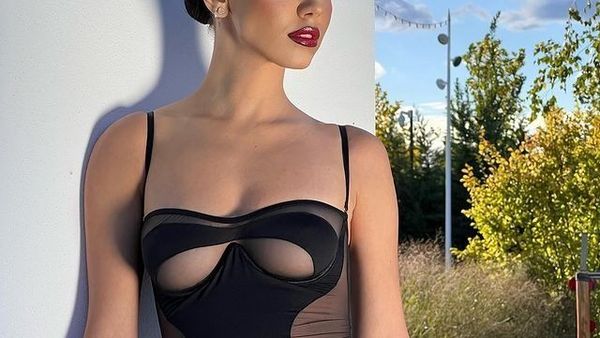 VIDEOCLIP: MIRA x Uzzi - 16 Ani