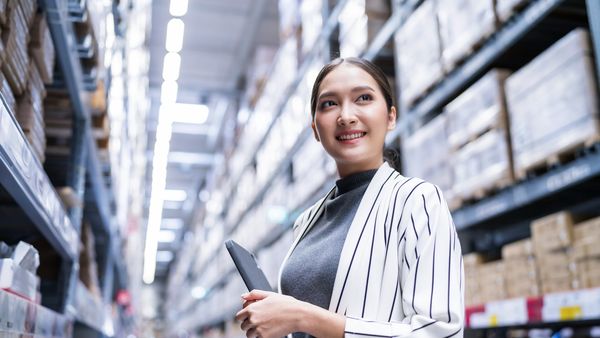 Ce face un store manager sau un manager de magazin. Ce cunoștințe sunt necesare