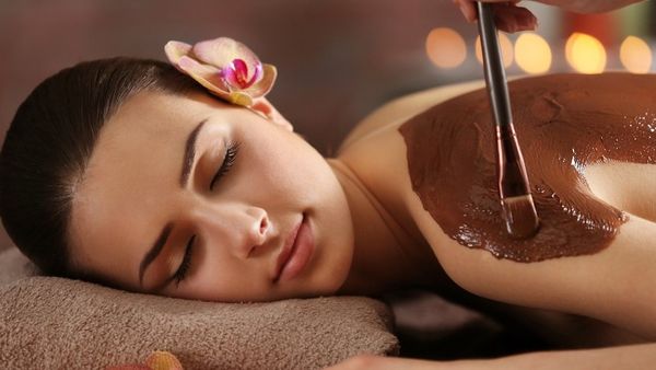 Alege un cadou special pentru ea: un voucher cadou la Spa