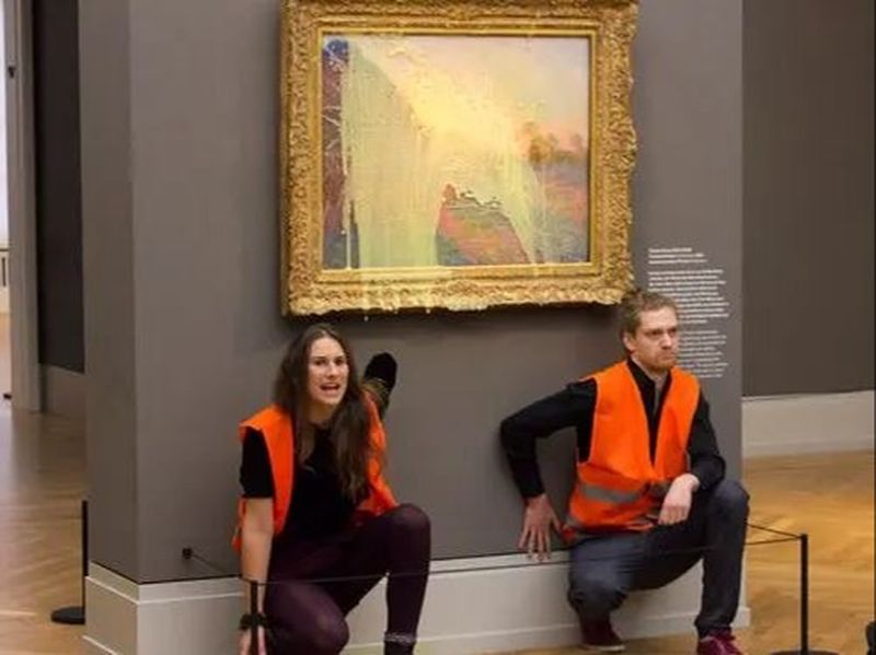 Tablou de Monet, vandalizat cu piure de cartofi în Germania 