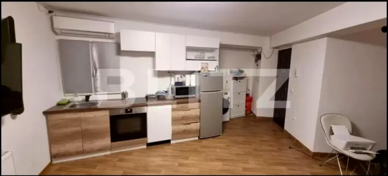 Un bărbat din Cluj a transformat în apartamente două boxe din parcare pe care le-a scos la vânzare  