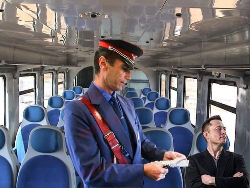 Imagini și videoclipuri amuzante cu Elon Musk în România