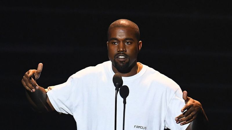 Brandurile renunță la Kanye West! Rapperul nu mai este miliardar: „Nu banii mă fac cine sunt”