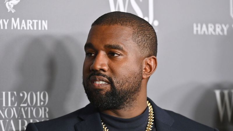 Brandurile renunță la Kanye West! Rapperul nu mai este miliardar: „Nu banii mă fac cine sunt”