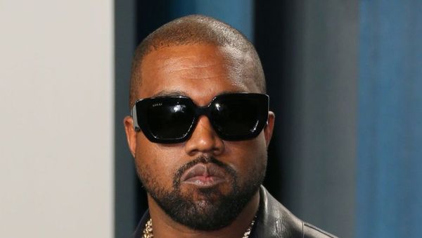 Dimineața Nebună. Brandurile renunță la Kanye West! Rapperul nu mai este miliardar: „Nu banii mă fac cine sunt”. Audio
