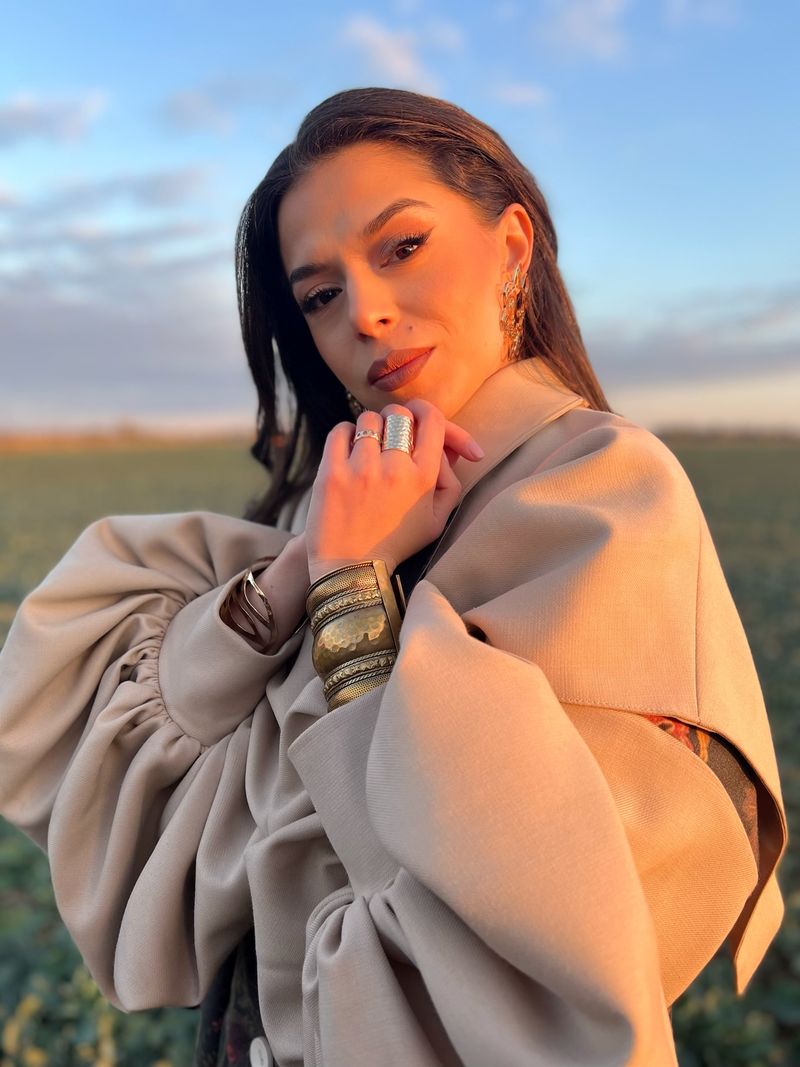 Eugenia Nicolae și Paula Hriscu lansează „Ciocârlia”, a doua piesă a trilogiei dedicate  marii interprete Maria Lătărețu