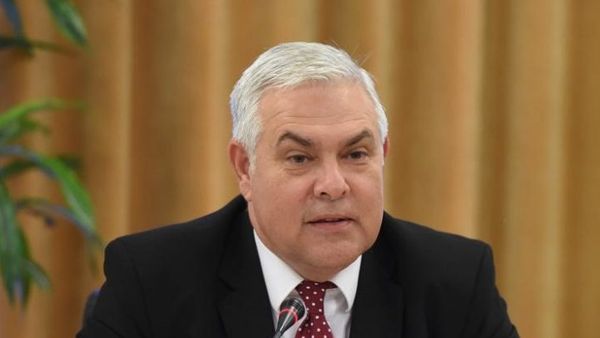 Dimineața Nebună: Noul ministru al Apărării, Angel Tâlvăr, „uitat acasă” de Marcel Ciolacu și Nicolae Ciucă. Liderii Coaliției nu l-au luat la un eveniment legat de domeniul de care se ocupă