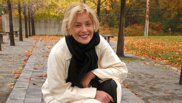 Sharon Stone se va opera după ce a primit un diagnostic greșit. Actrița a fost la un pas de moarte