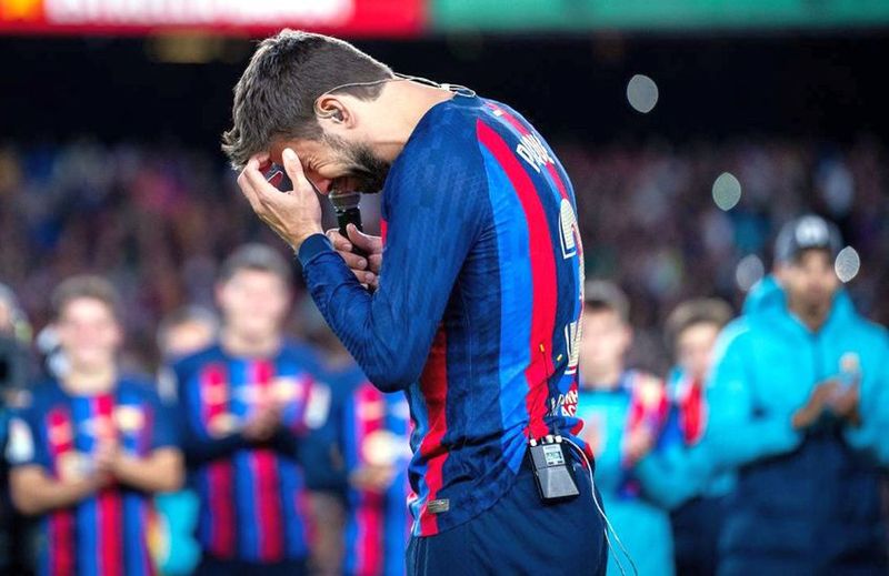 Gerard Pique, în lacrimi după ultimul meci jucat pe Camp Nou. 