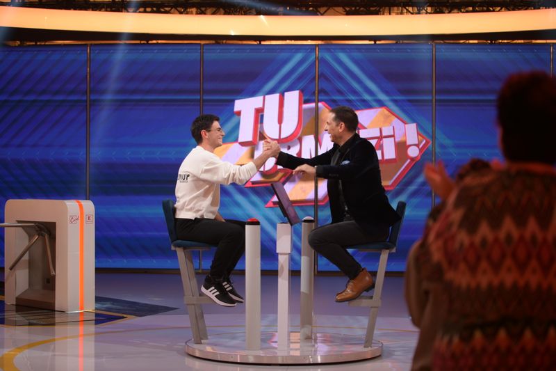Un student a câștigat aseară 10.000 de lei la “Tu urmezi!” 