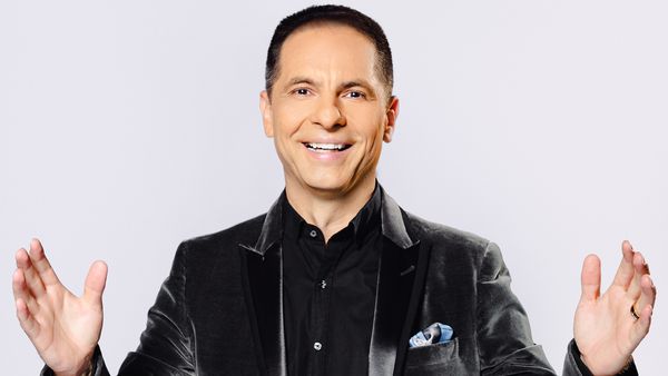 Orășenii au ales gimnastica minții, cu Dan Negru, la Kanal D