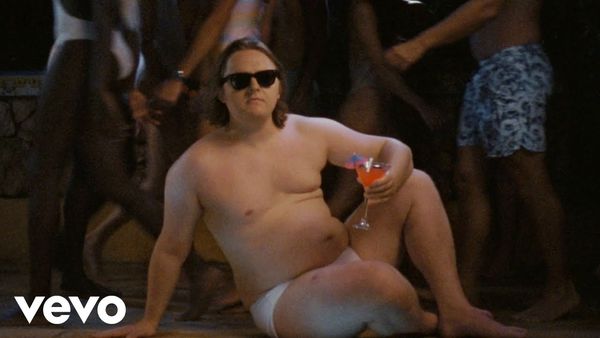 LEWIS CAPALDI - Forget Me