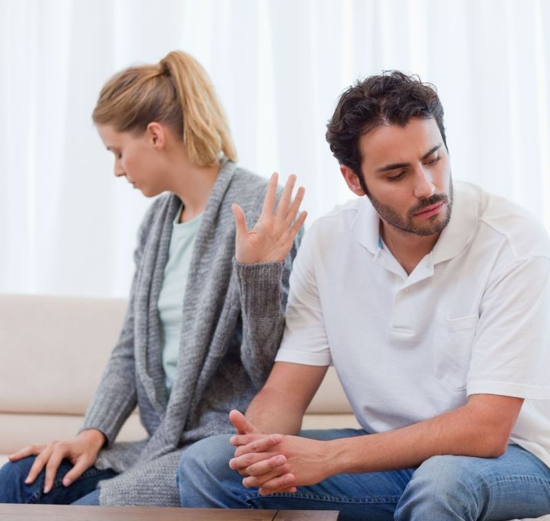 O femeie a pus o cameră de supraveghere în dormitorul fiului și al nurorii ei