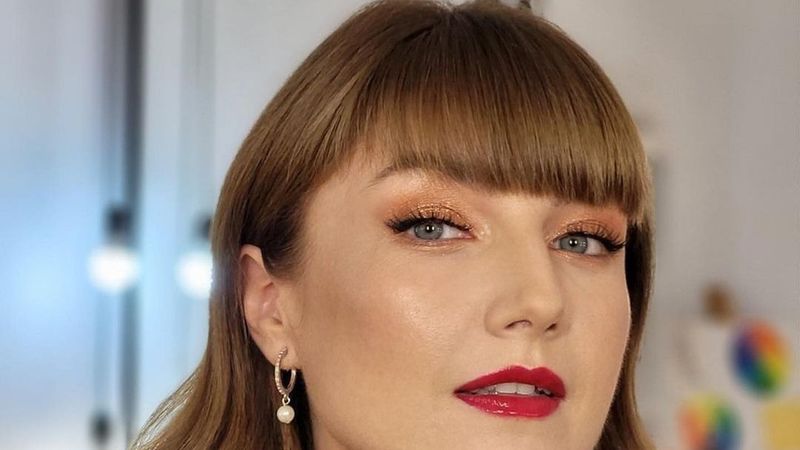 Alexandra Ungureanu a lansat piesa &rdquo;Din dor&rdquo;