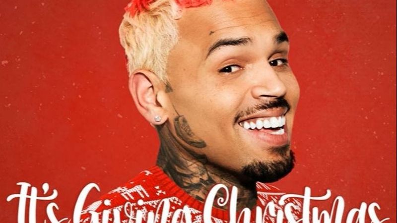 Chris Brown a lansat piesa &bdquo;It&rsquo;s giving Christmas&rdquo; - Versuri aici