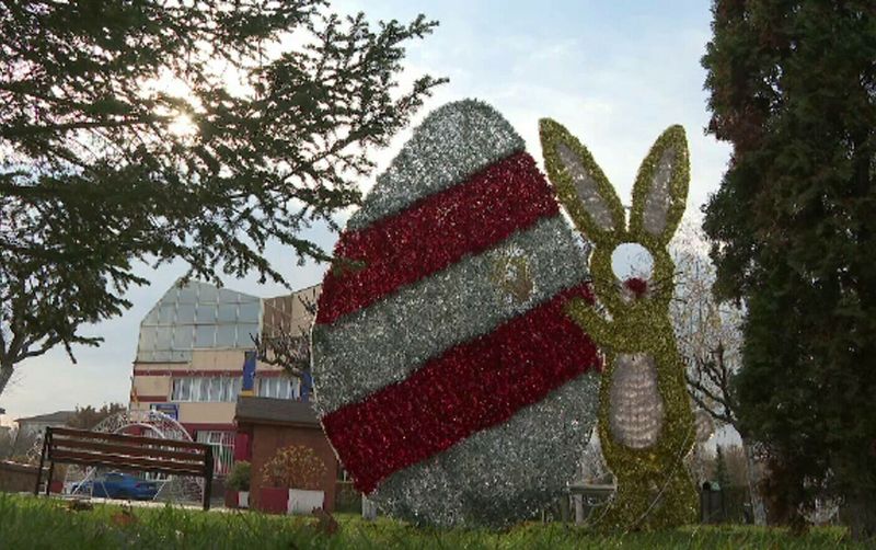 Decorațiuni de Paște în Motru, pentru Crăciun