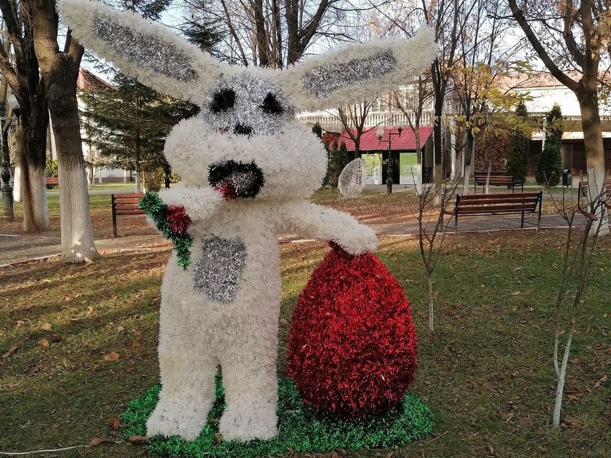 Decorațiuni de Paște în Motru, pentru Crăciun