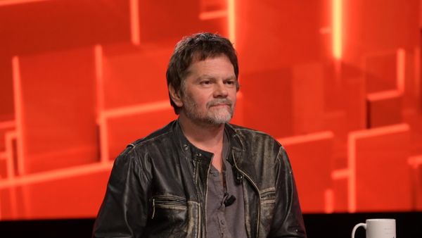 Florin Piersic Jr. vine duminică la “40 de întrebări cu Denise Rifai”