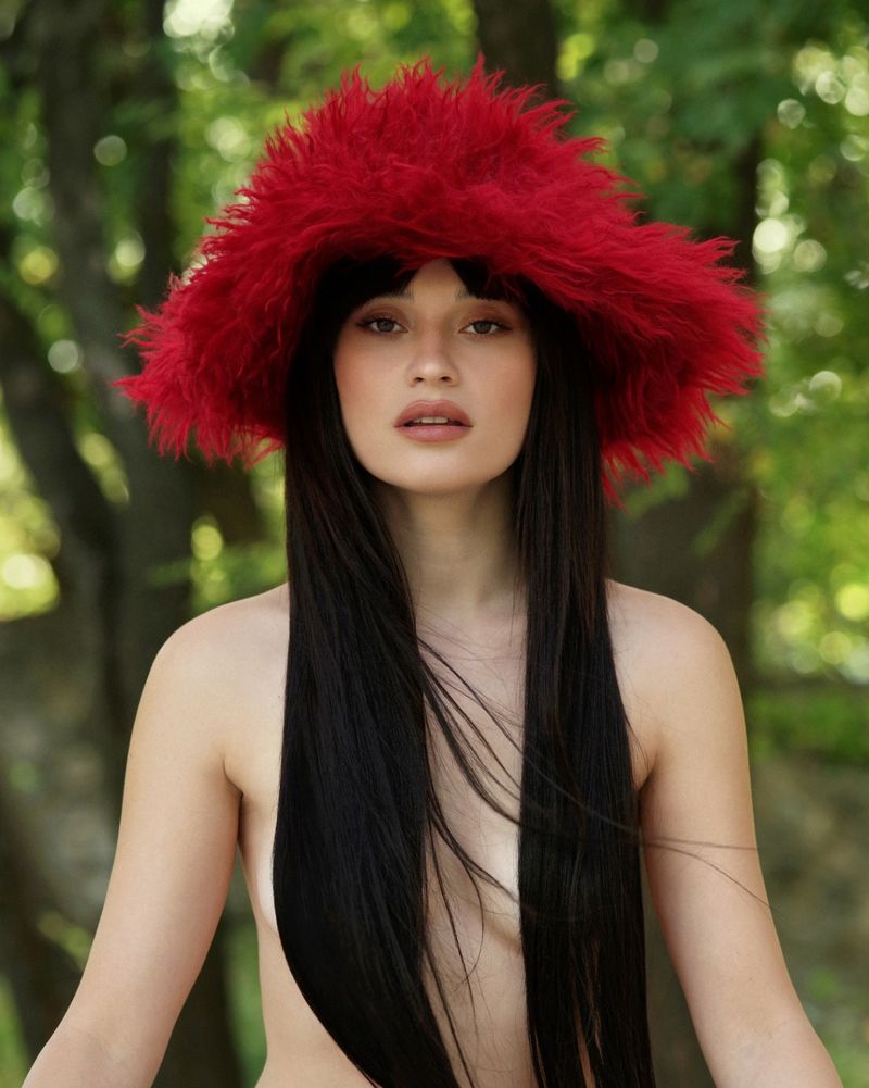 Irina Rimes și EMAA sunt invitate speciale în concertul Vernisaj, susținut de VUNK la Sala Polivalentă 