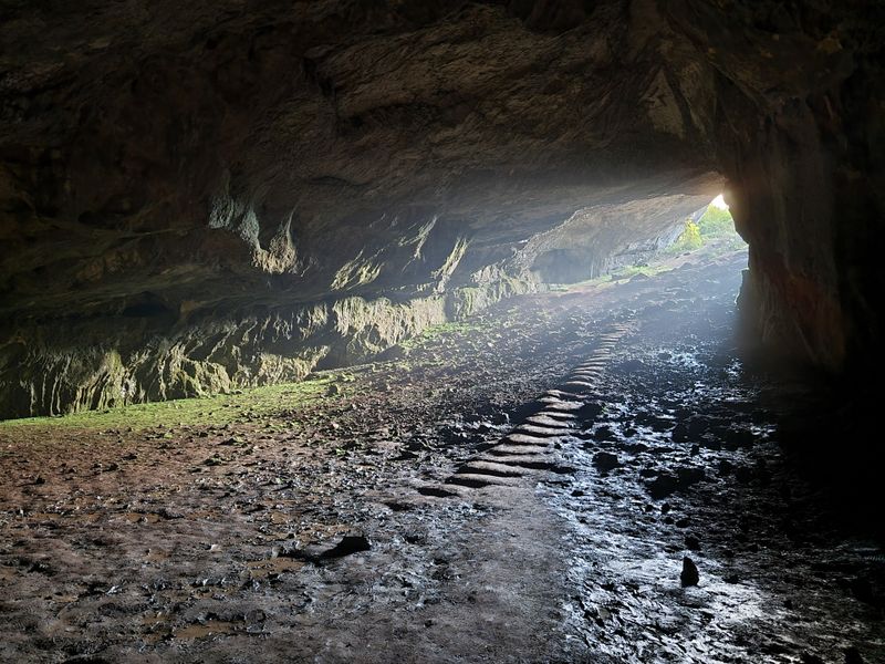 Sâmbătă, la “ROventura”, George Mihai și Andreea Stravoiu va invită la Ponoarele, importantă vatră de tradiție oltenească