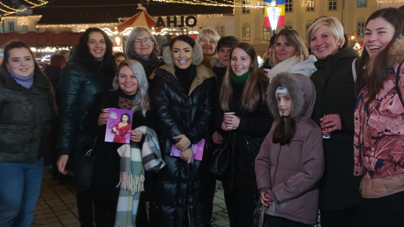 Sibienii au primit-o cu bratele deschise pe Andreea Mantea, amfitrioana reality show-ului "Casa iubirii”!