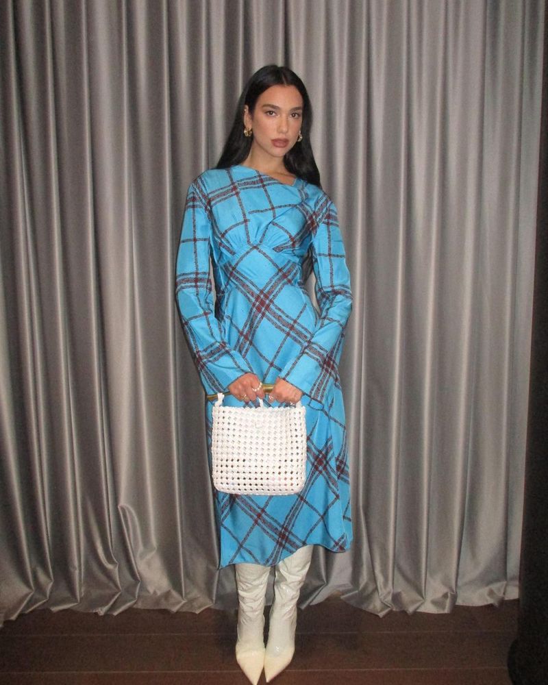 Dua Lipa a primit cetățenie albaneză și a depus jurământul în fața președintelui Albaniei: „Voi fi și eu un albanez cu acte”