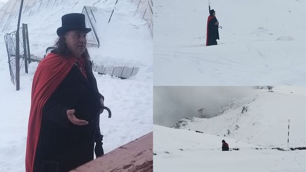 Dimineața Nebună: Un turist deghizat în Dracula a fost împiedicat să ajungă la Vârful Omu. Prin ce peripeții a trecut - AUDIO