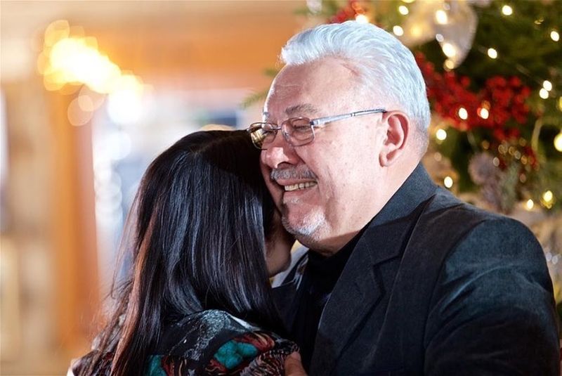 Andra pregătește lansarea unui colind: „Ninge anul ăsta de Crăciun”. Toată familia artistei apare în clip