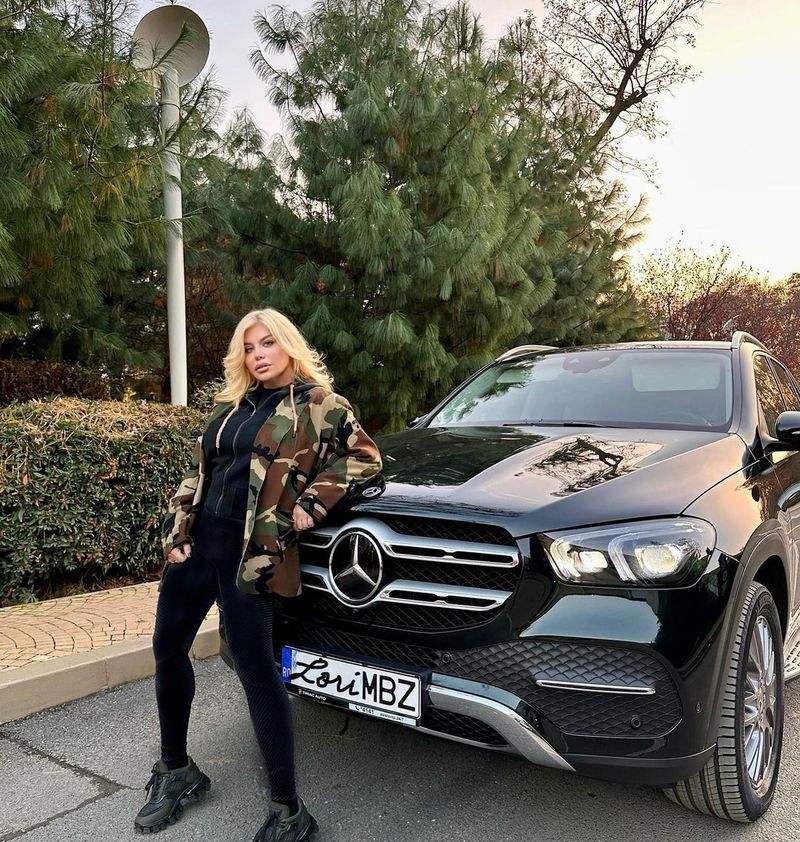 Loredana Groza, apariție rară în mediul online. Cum arată vedeta fără machiaj?