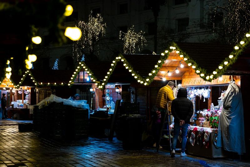 Peste 25.000 au participat la concertele de la Târgul de Crăciun din București. Iată programul evenimentelor din perioada următoare!