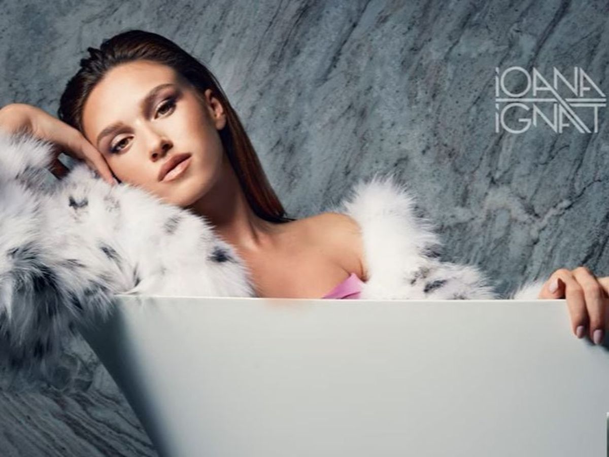 Ioana Ignat - L&acirc;ngă inima ta