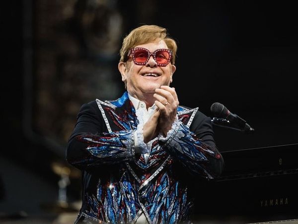 Legendarul Elton John renunță la Twitter: &rdquo;Am decis să nu mai folosesc serviciul&rdquo;. Motivul pentru care artistul a luat această decizie