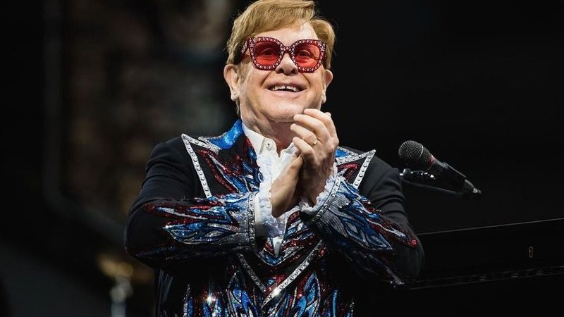 Legendarul Elton John renunță la Twitter: &rdquo;Am decis să nu mai folosesc serviciul&rdquo;. Motivul pentru care artistul a luat această decizie