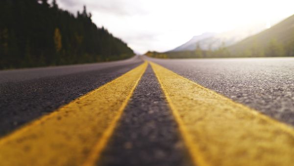 Dimineața Nebună. Autoritățile promit 100 de kilometri de autostradă în 2023 