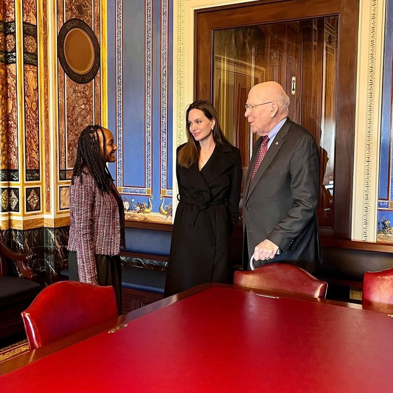 Angelia Jolie renunță la rolul de ambasador ONU pentru refugiați: „Simt că este timpul să lucrez în mod diferit”