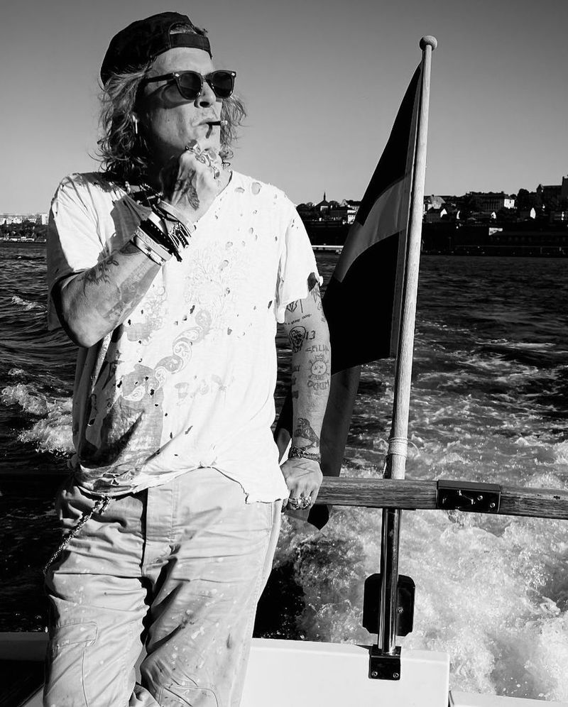 Amber Heard a acceptat să îi plătească despăgubirile lui Johnny Depp: „Mărturia mea publică a fost utilizată ca o formă de divertisment”