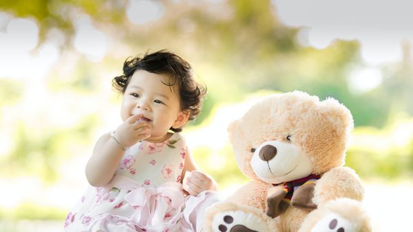 Nume de fete la modă în 2023. Vezi aici cele mai populare nume de fete