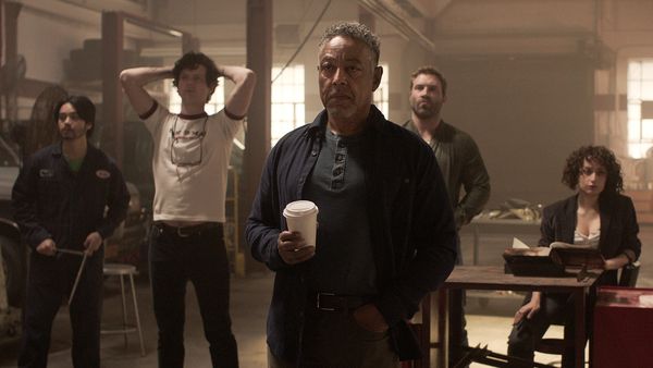 A apărut „Kaleidoscope”, primul serial care poate fi vizionat în orice ordine. Este o premieră pentru Netflix