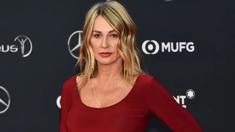 Ce mesaj a transmis Nadia Comăneci în prima zi din 2023?Sportiva a intrat pe ritmuri de muzică populară în noul an