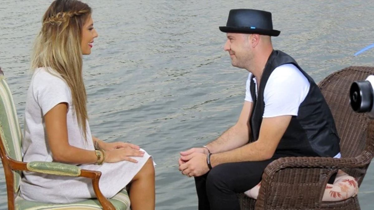 Bere Gratis feat. Sore și Cabron – Legați la ochi |