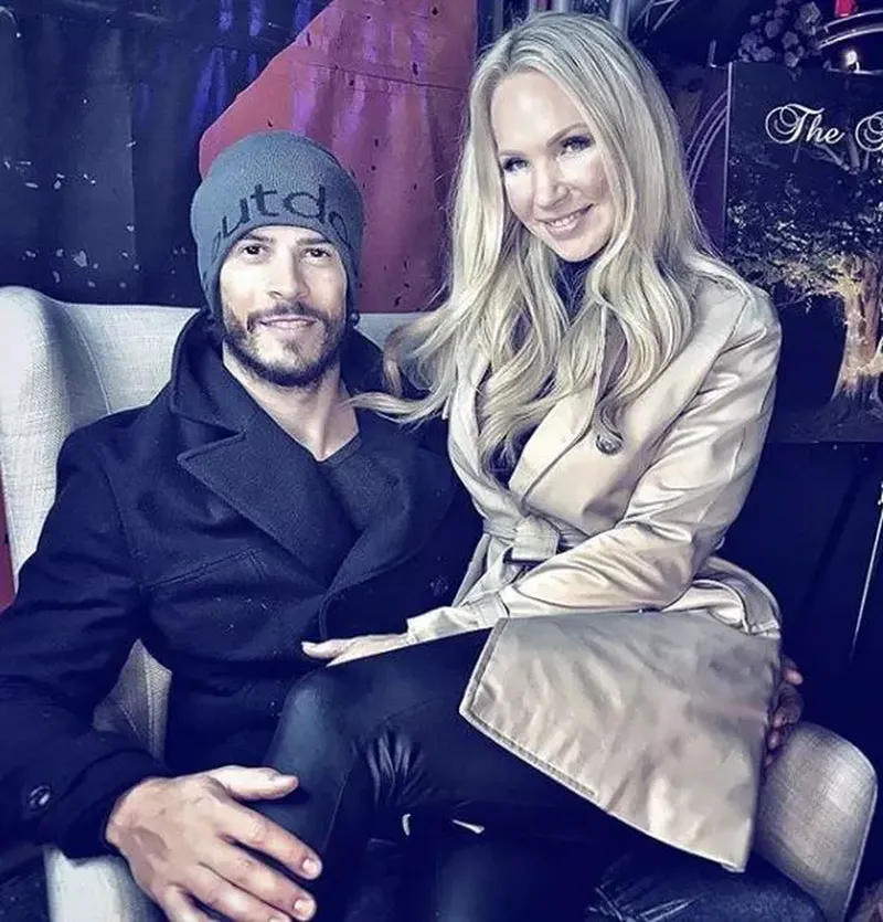 Vlad Adam si sotia lui, Melania